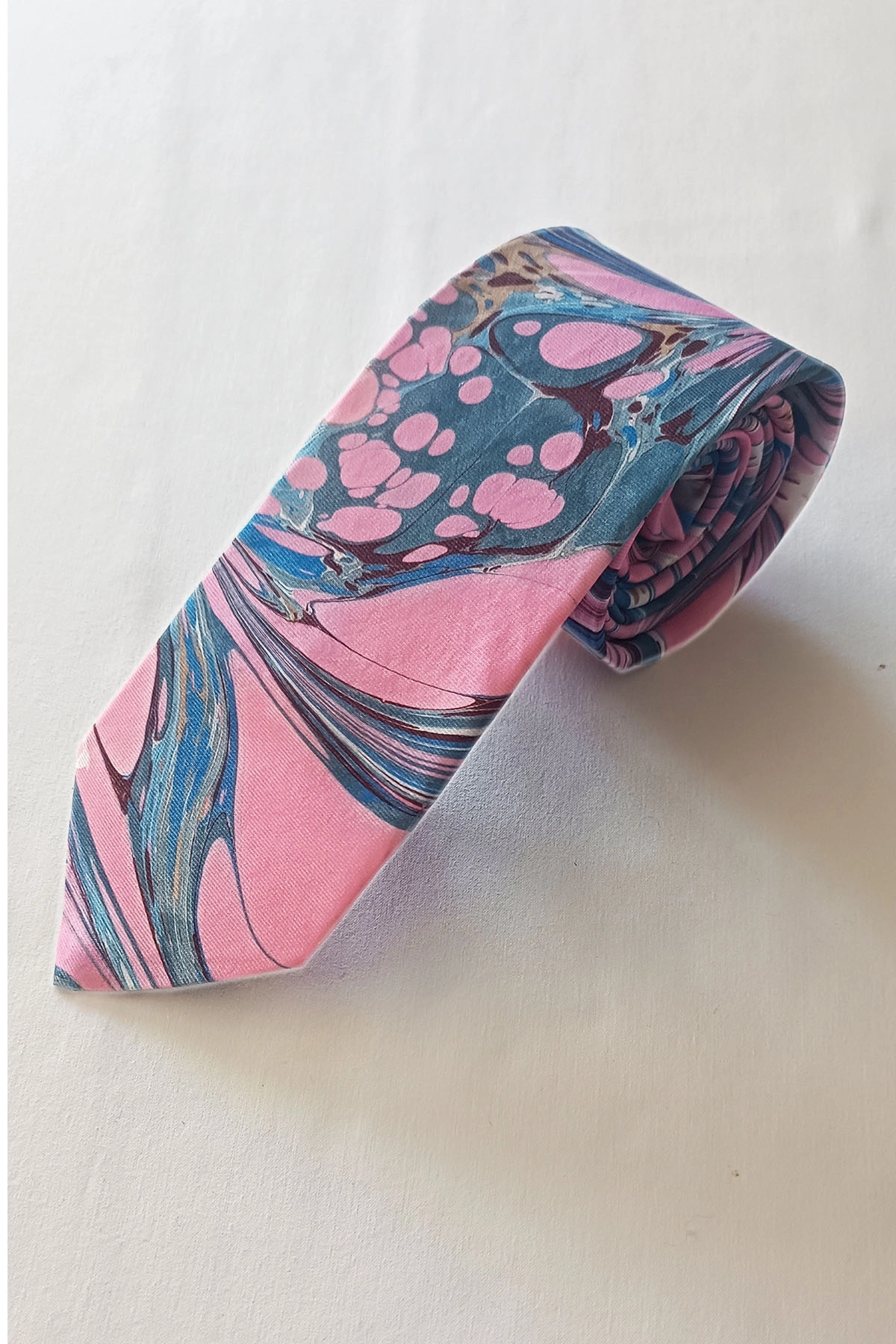 EBRU%20SANATI%20EL%20YAPIMI%20PEMBE%20KAHVE%20MAVİ%20İPEK%20KRAVAT%20IKR%20152