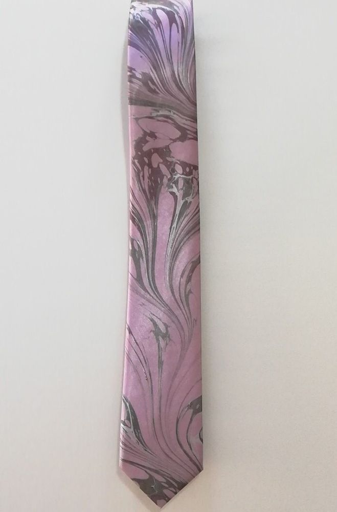 EBRU%20SANATI,%20EL%20YAPIMI,%20GRİ,%20PEMBE,%20ERKEK,%20SATEN%20KRAVAT%20SAKR%2054